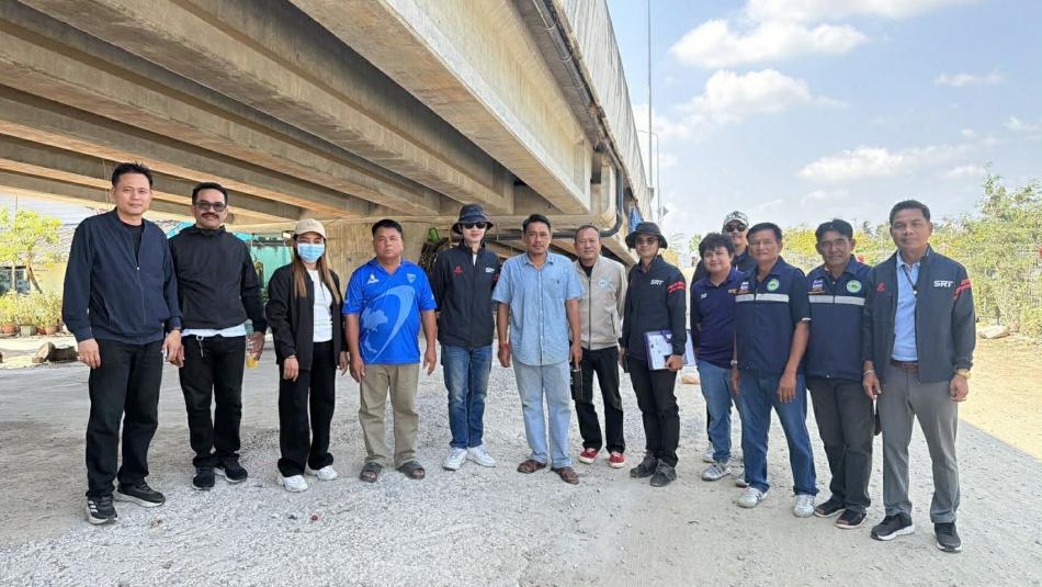 ลงพื้นที่ตรวจสอบพื้นที่ของการรถไฟแห่งประเทศไทย บริเวณสะพานข้ามทางรถไฟ หมู่ที่ 1 บ้านนาวัลเปรียง ตำบลสามกระทาย อำเภอกุยบุรี จังหวัดประจวบคีรีขันธ์