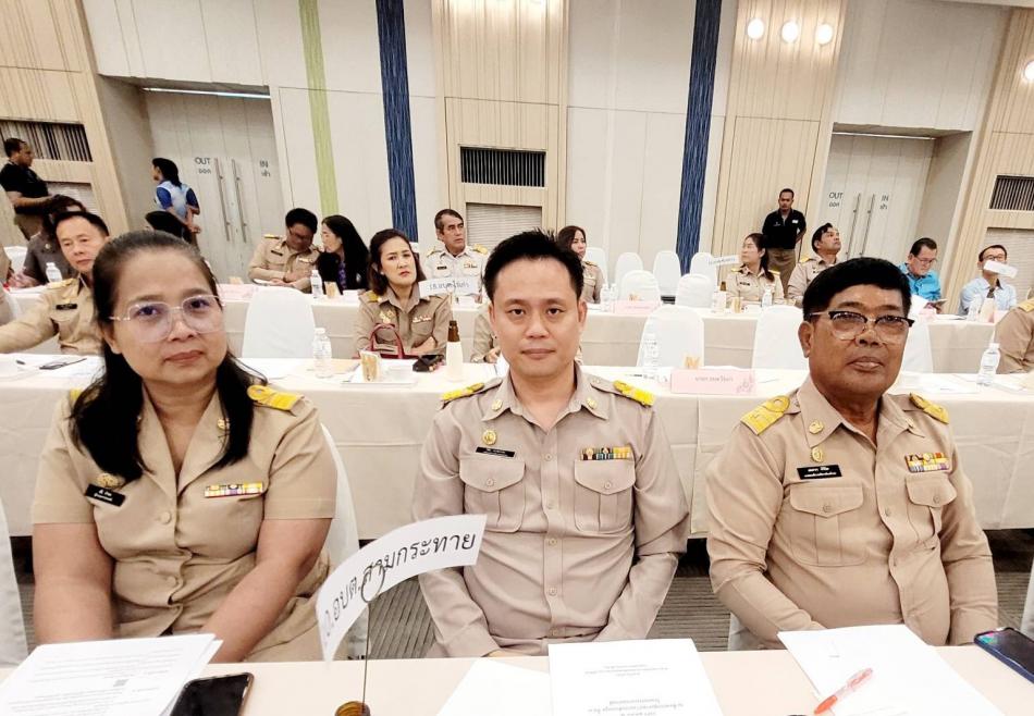 ผอ.สมควร คีรีนิล นายกอบต.สามกระทาย พร้อมด้วยปลัด และผอ.กองคลัง เข้าร่วมประชุมชี้แจ้งข้อราชการแก่ผู้บริหารองค์กรปกครองส่วนท้องถิ่น ครั้งที่ 2/2568  ณ ห้องประชุมสามอ่าวแกรนด์บอลรูม ชั้น 3 โรงแรมประจวบแกรนด์