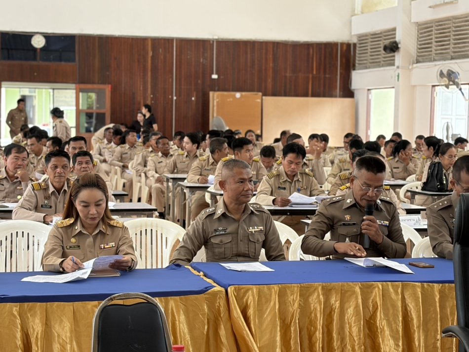 นางสาววราพร ตั้งธรรม นายกองค์การบริหารส่วนตำบลสามกระทาย เข้าร่วมประชุมหัวหน้าส่วนราชการ รัฐวิสาหกิจ ปลัดอำเภอ ผู้บริหารท้องถิ่น คณะกรรมการบริหารงานอำเภอ (กบอ.) และกำนัน ผู้ใหญ่บ้าน ฯลฯ ครั้งที่ 10/2569